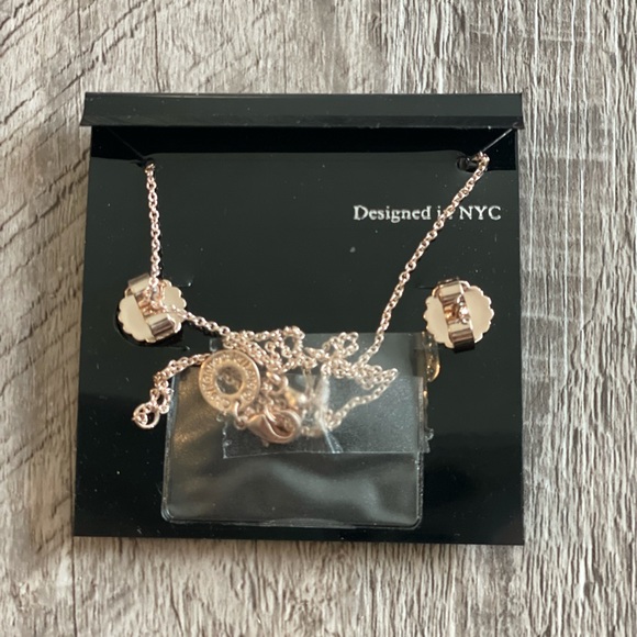 CZ by Kenneth Jay Lane - Picture 3 of 3